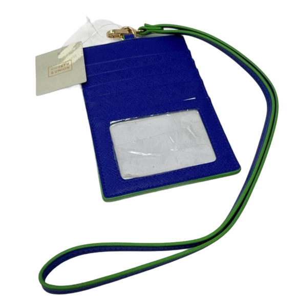 14th and Union Vibrant Credit Card Wristlet - Picture 5 of 5